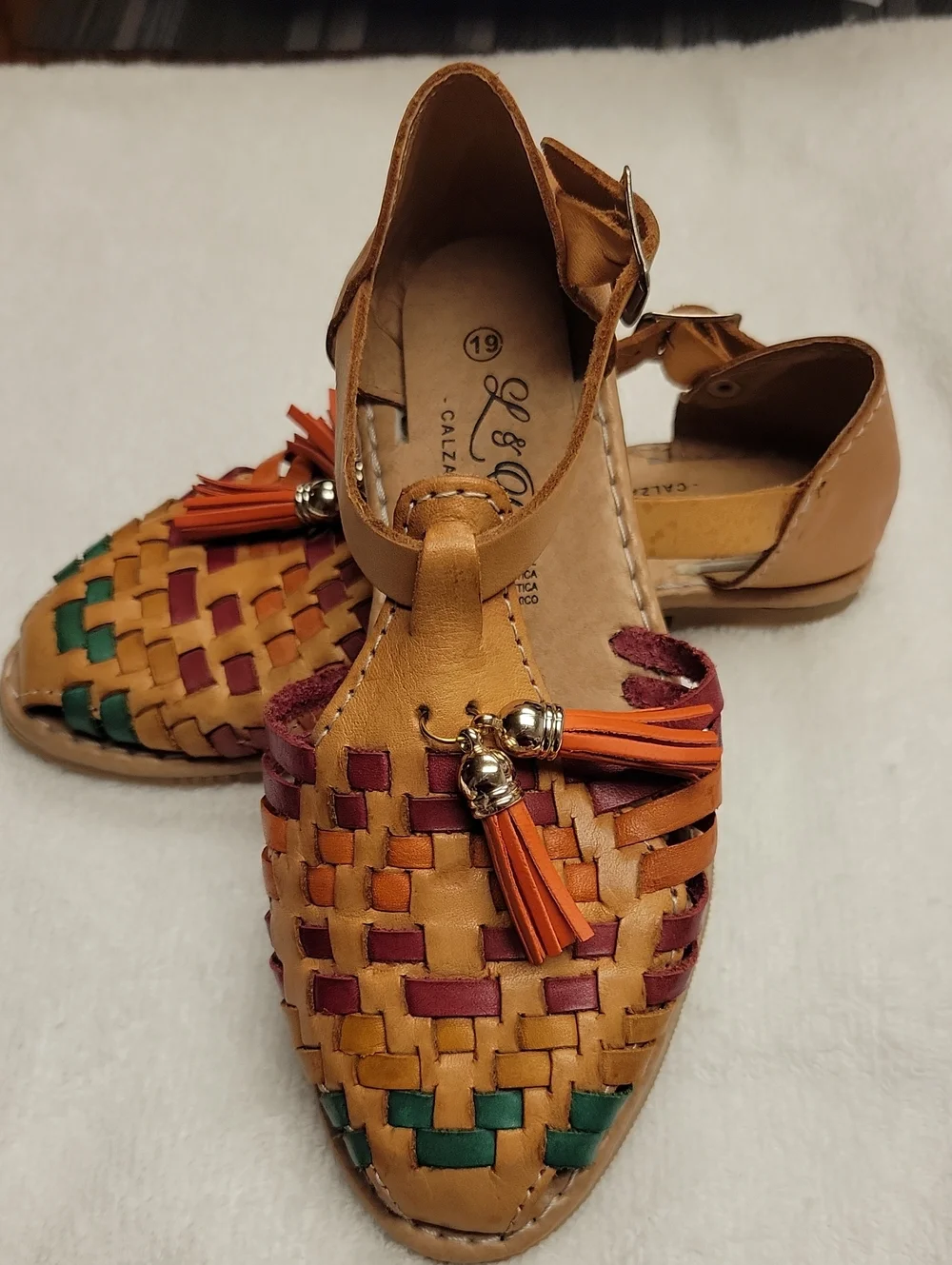 N/A handwoven leather